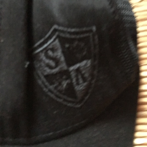 Hat - Picture 3 of 4